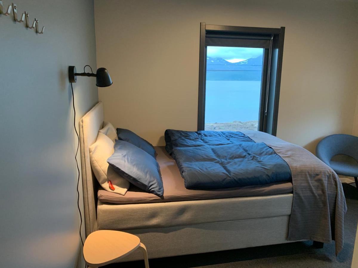 Hotel Bedehuset Basecamp Senja Skaland Esterno foto